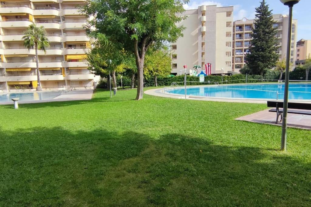 Apartamento En Salou Con 3 Piscinas Junto A Port Aventura מראה חיצוני תמונה